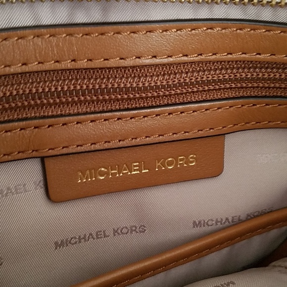 🚫TOO LATE🚫🤗 Michael Kors Large Bag EUC - Picture 5 of 8